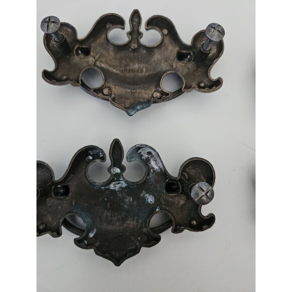 Vintage Brass Traditional Drawer Pulls Lot Of 4 - Picture 7 of 7